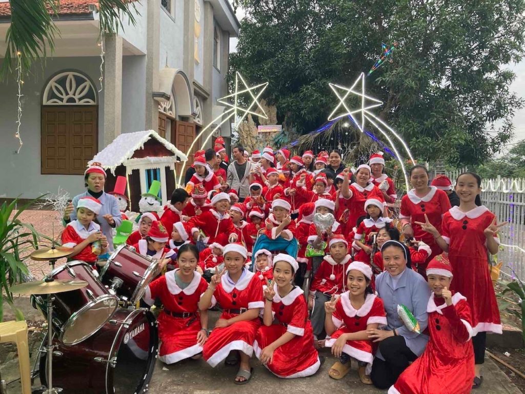2021 Mái Ấm Hy Vọng Vincente Orphanage (Quảng Bình Province)
